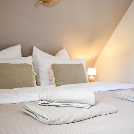 Boho-Apartment - Feel Like Home, Tiny Bathroom & Garage, 60M2 Mühlacker Exteriér fotografie
