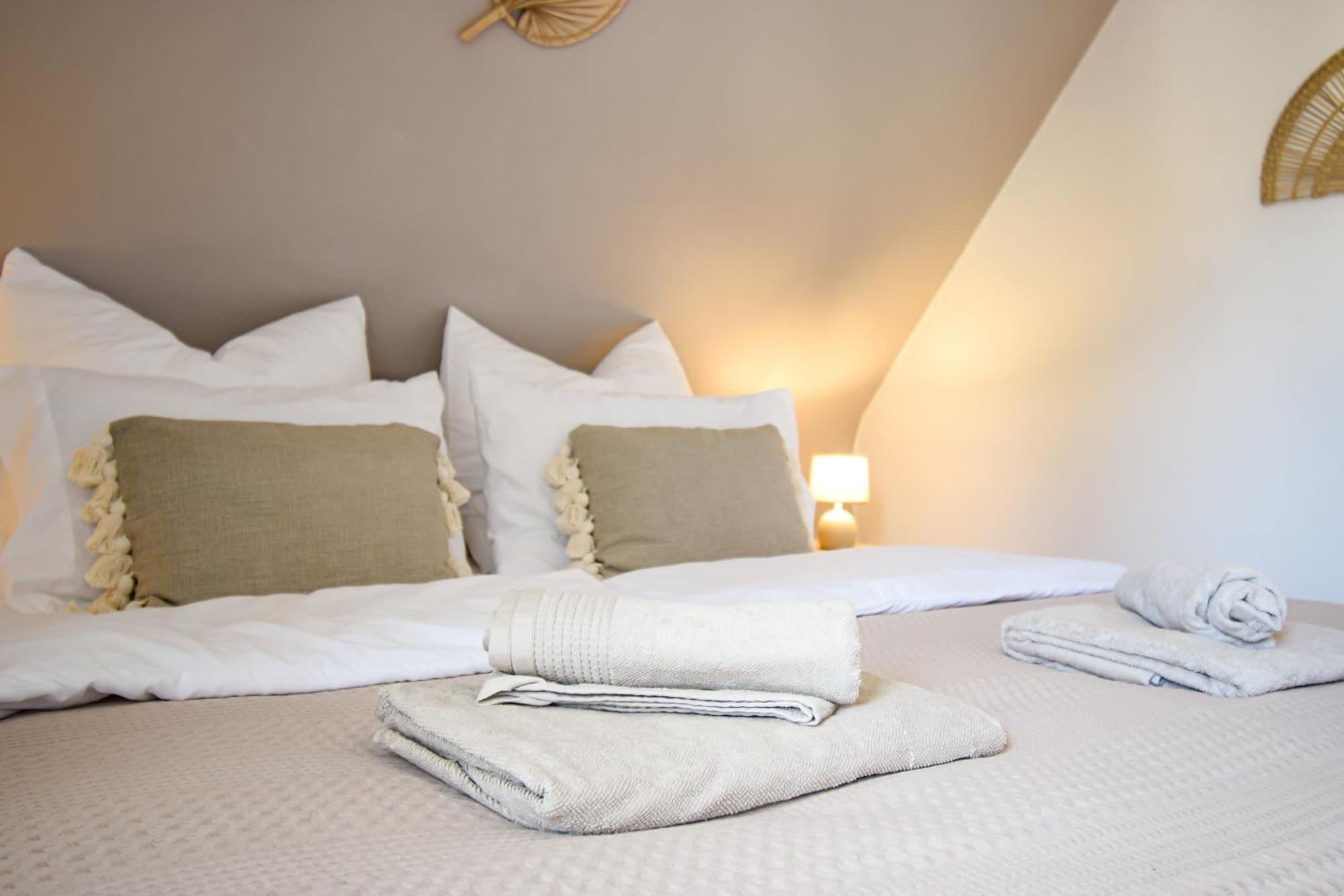 Boho-Apartment - Feel Like Home, Tiny Bathroom & Garage, 60M2 Mühlacker Exteriér fotografie