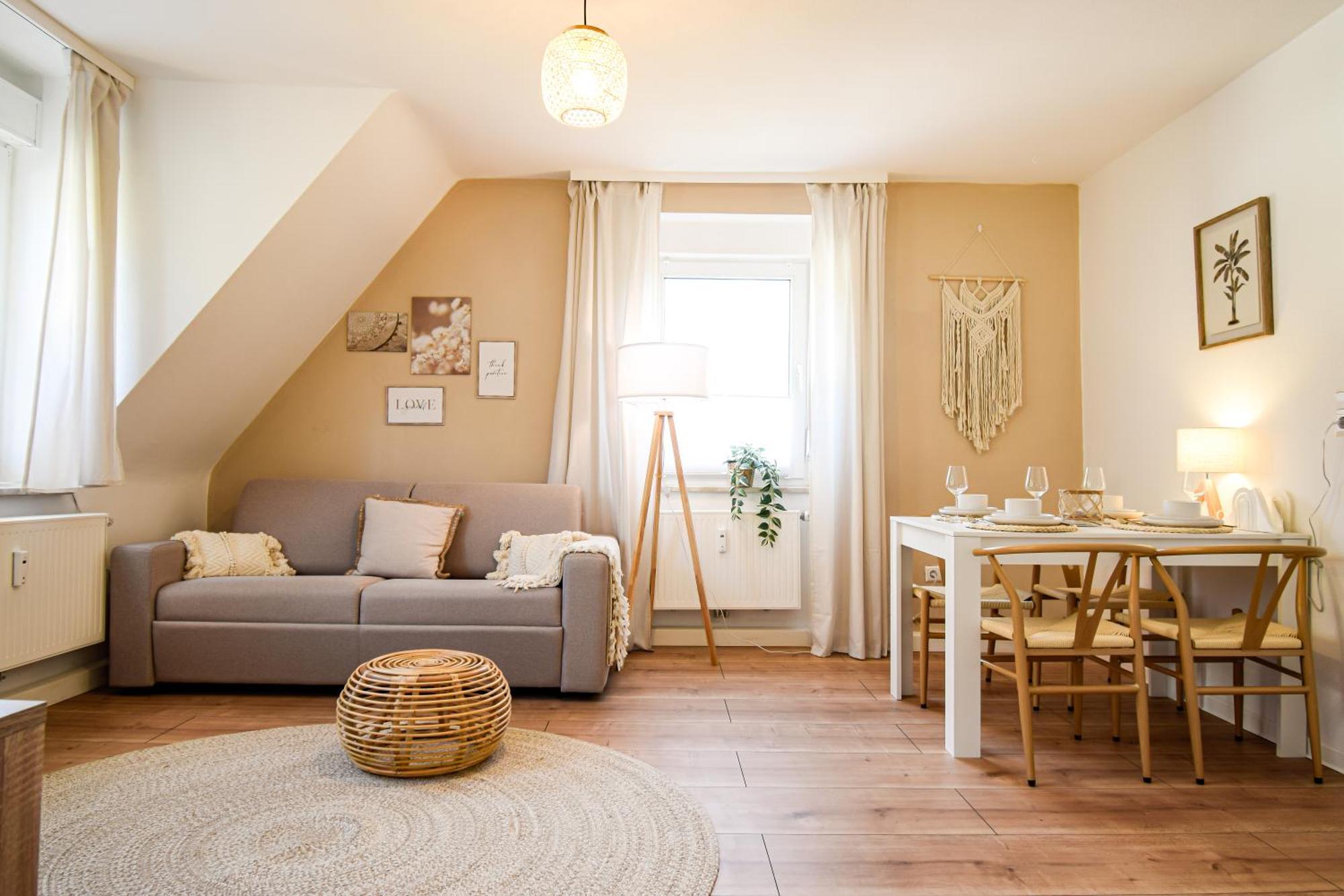 Boho-Apartment - Feel Like Home, Tiny Bathroom & Garage, 60M2 Mühlacker Exteriér fotografie